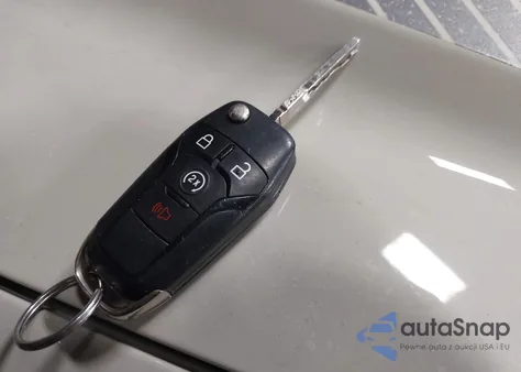 2024 Ford Maverick Xlt z USA, uszkodzony, nr VIN 3FTTW8C94RRA58887